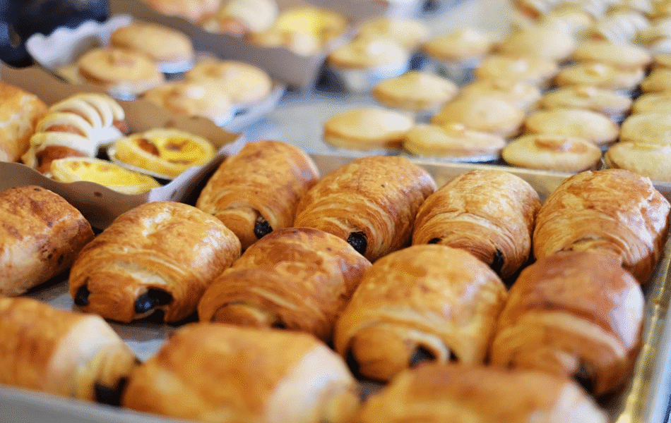 Essential Tools and Equipment Every Bakery Business Should Have to Succeed